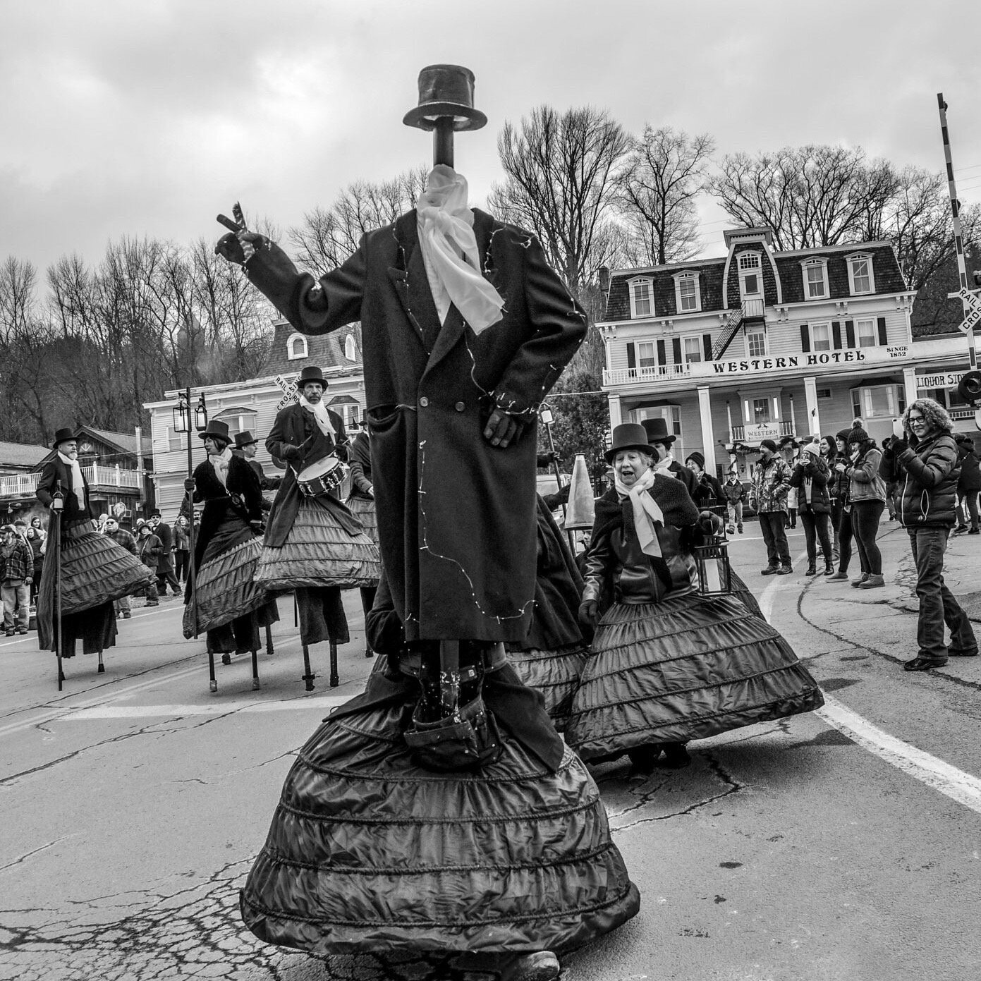 Farm Arts Collective will return to Dickens on the Delaware on December 9 to perform innovative takes on Charles Dickens' works.